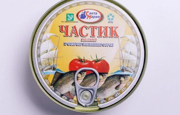 Частик мелкий в остром томатном соусе